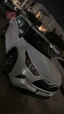 تۆیۆتا هایلاندەر